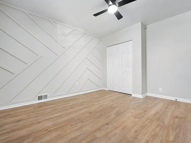 440 Ruxton St — Photo 17