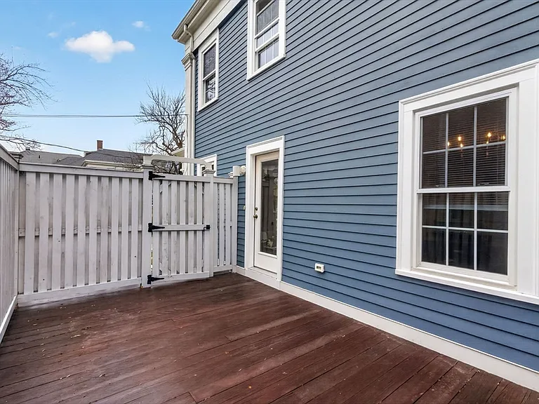 50 Roberts Rd — Photo 19