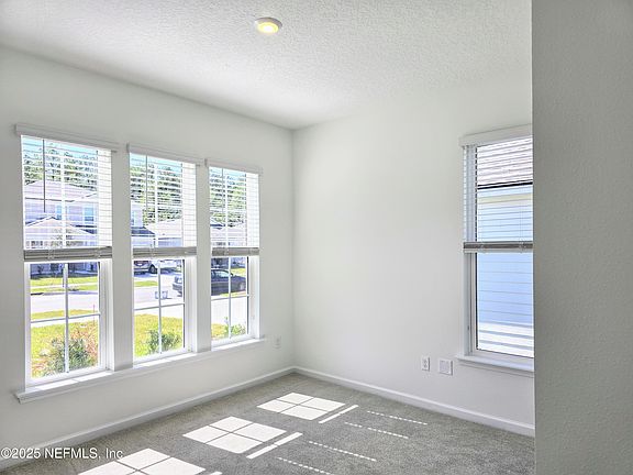 4th image of 3509 AMERICANA Drive