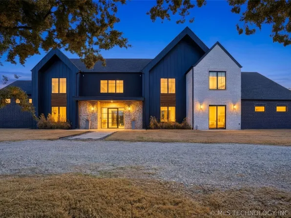 605 E Florence St, Broken Arrow, OK 74011