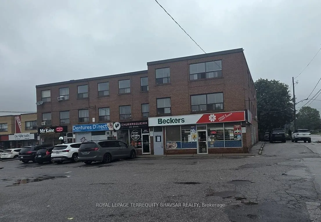2827 Weston Rd — Photo 3