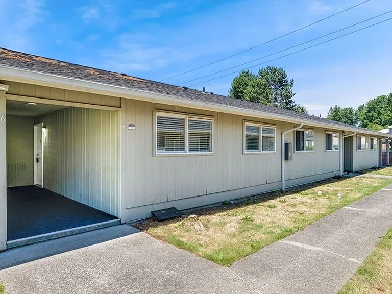 Riverside Village - 2 bedroom units - Auburn - RENOVATED — Photo 20