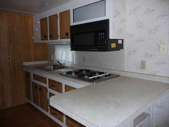 2nd image of 4272 S Us 301 #124