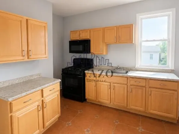 148 Chadwick Ave, Newark, NJ
