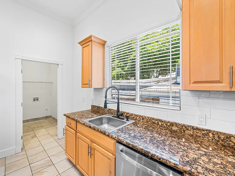 Kitchen counter top
