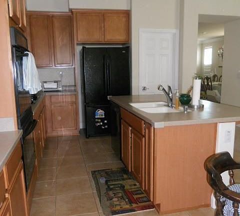 4th image of 8240 Medeiros Way