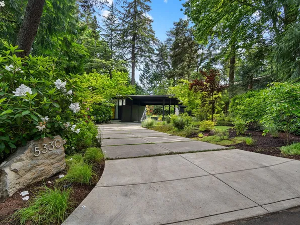 5330 SW Westdale Dr, Portland, OR 97221
