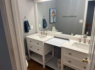 206 Davis Rd, Fayetteville, GA 30215