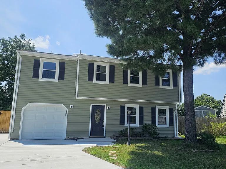 1233 Rockwood Ct — Photo 5