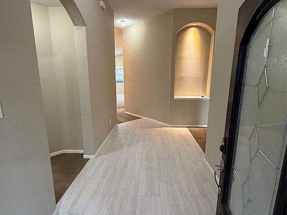 2nd image of 3011 Grovewick Ln