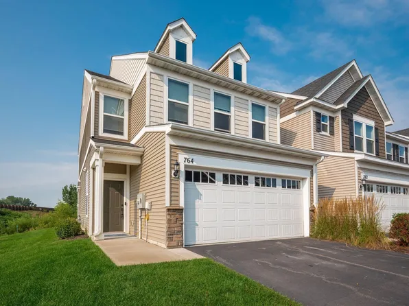 764 Stonegate Rd, Chanhassen, MN 55317