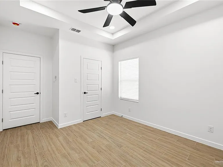 1205 S Waterfall Ave #1 — Photo 23