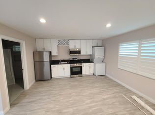18116 Califa St, Tarzana, CA 91356