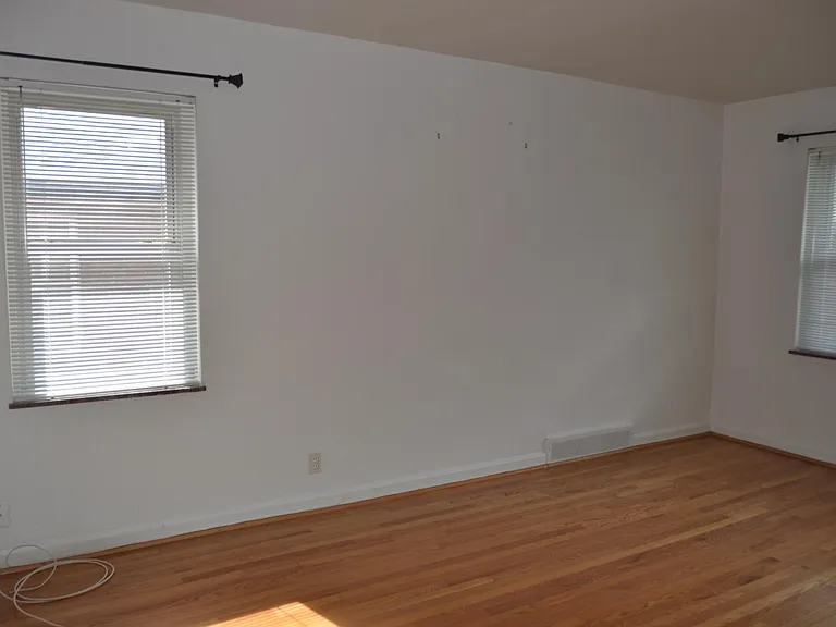 5908 Nagel Ave #2W — Photo 12