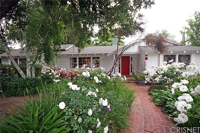 1st image of 5140 Amigo Ave