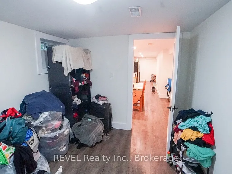 50 Pelham Rd — Photo 25