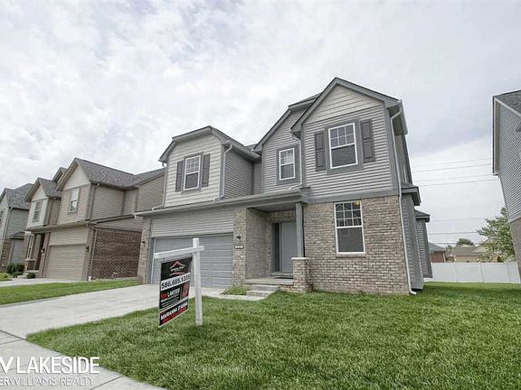 2nd image of 47607 Viola Ln #4
