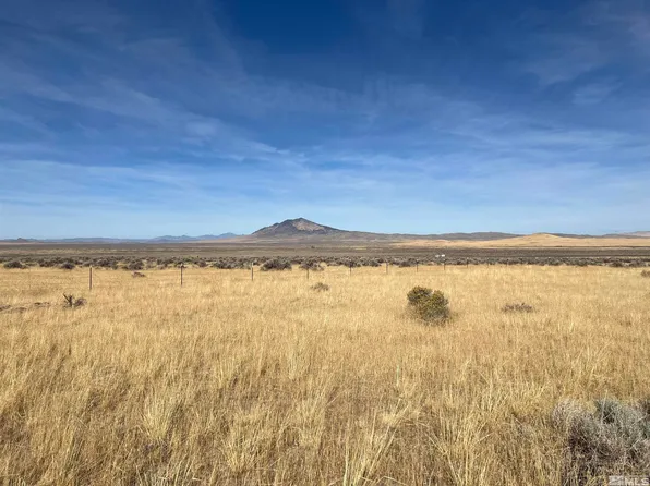 Moose Dr, Winnemucca, NV 89445