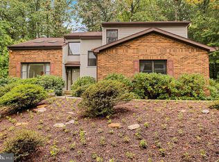 17 Highland Dr, Fleetwood, PA