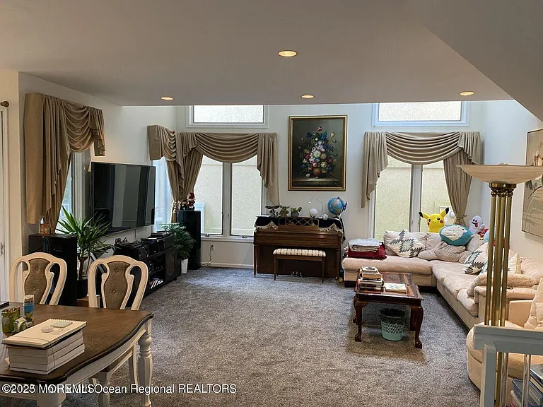 38 Boca Del Mar Ct — Photo 5