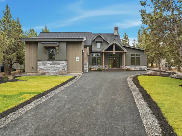 2447 Osprey Dr, Redmond, OR 97756