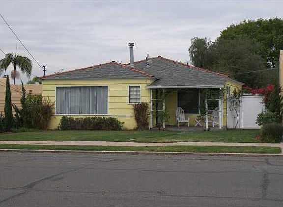 2nd image of 2214 Dale St