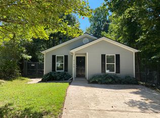 9195 Horseshoe Bnd, Gainesville, GA 30506