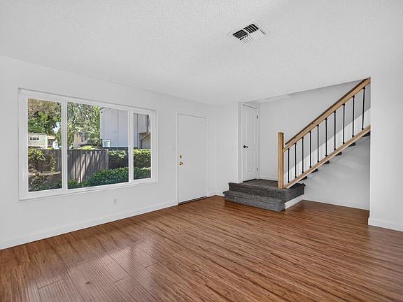 5th image of 8828 La Riviera Dr Unit E
