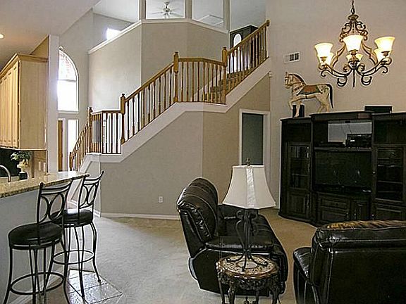 5th image of 7801 Summer Glen Dr