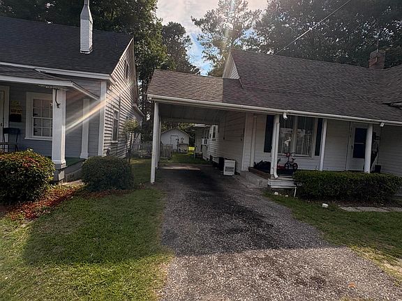 4th image of 319 N Main St.