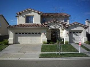 9894 Bobbell Dr, Elk Grove, CA 95757