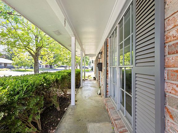 5th image of 1801 Belford Dr