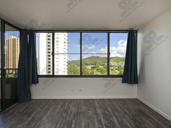 4th image of 1147 Ala Napunani St APT 705