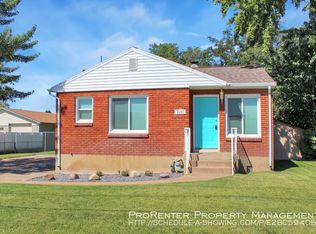 2040 W 4000 S, Roy, UT 84067