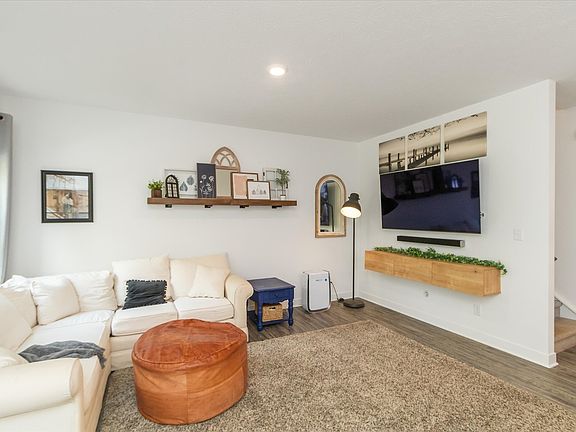 2nd image of 6488 Apperson Dr