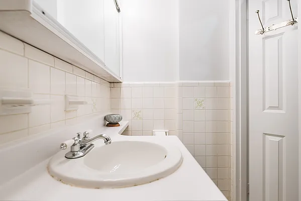 Rented by Harmonycity Corp. | media 9