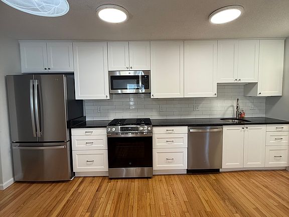 3rd image of 109 Magoun Ave #1