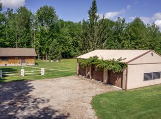1442 W Tyler Rd, Hart, MI 49420