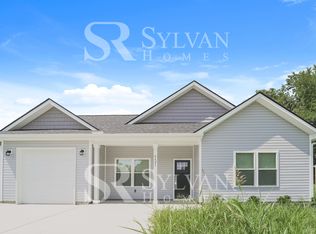 8621 Reedy Creek Rd, Charlotte, NC 28215