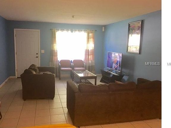 3rd image of 226 N Jupiter Ave