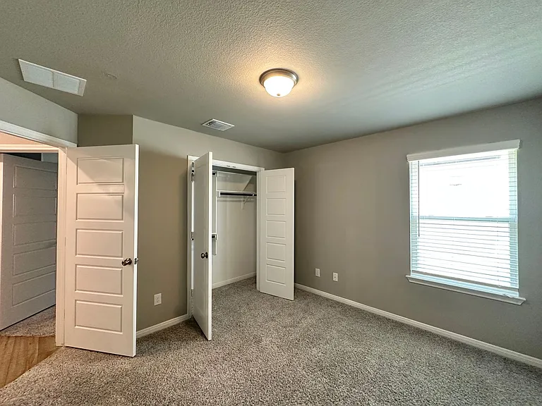 1821 Horatio St — Photo 27
