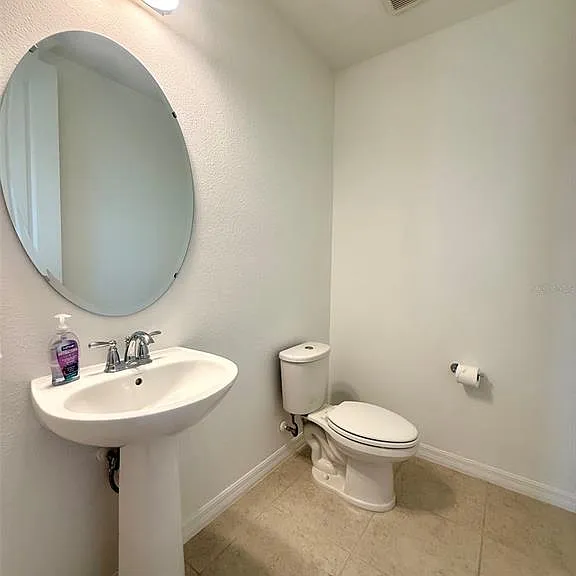 8618 Warburg Aly — Photo 19