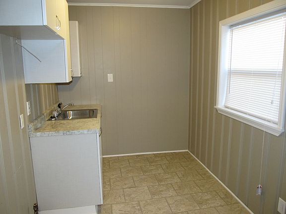 4th image of 10704 Hickman Mills Dr
