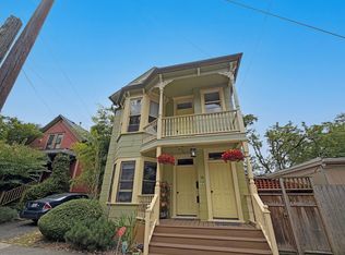 16 NE Graham St, Portland, OR 97212