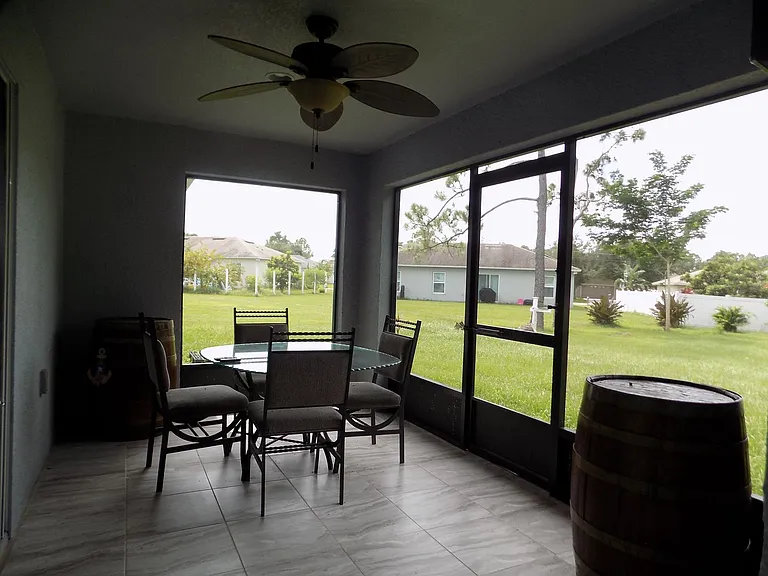 377 Cimarron Ct — Photo 24