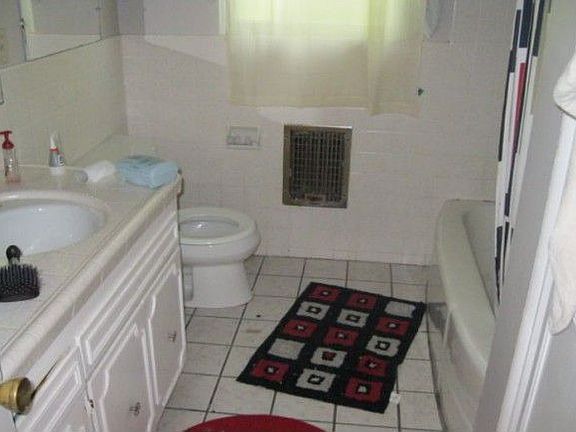 3rd image of 6172 Mary Lane Dr