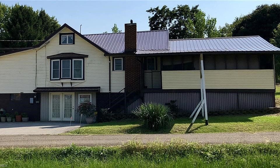 1st image of 1003 Kemper St