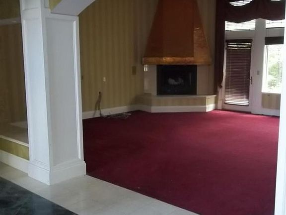 4th image of 5030 Rollman Estates Dr