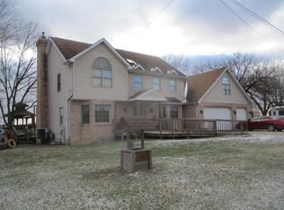 1864 N 2753rd Rd, Ottawa, IL 61350