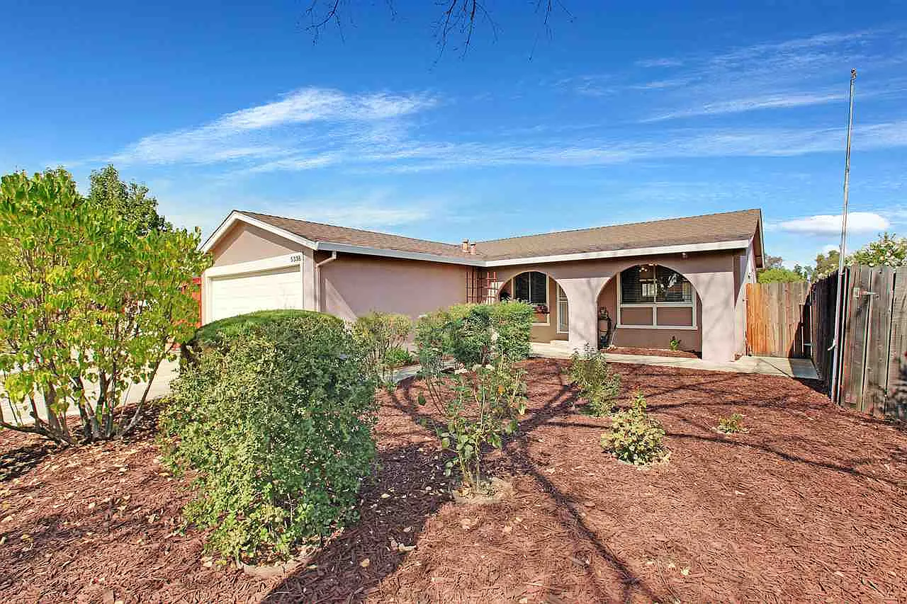 5338 Lilac Ave photo 1